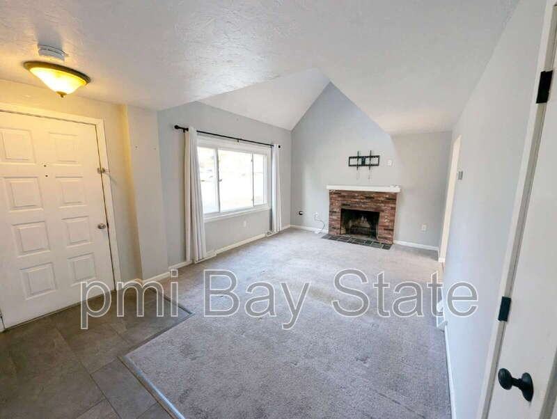 103 Hayward St - Photo 2 of 26