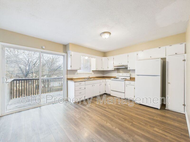 131 S Crescent Ave - Photo 5 of 24