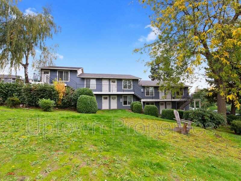 6830 N Richmond Ave - Photo 2 of 19