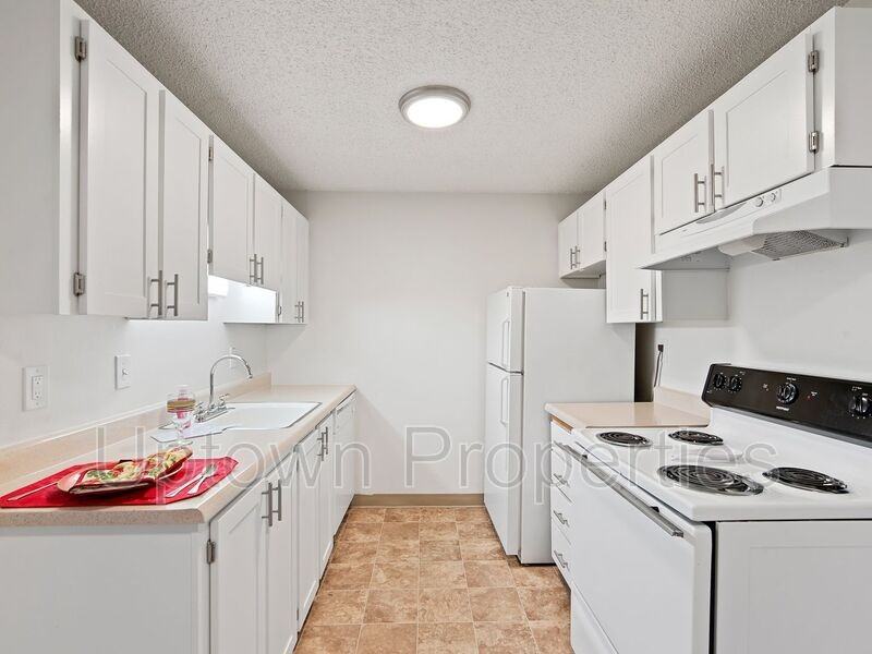 6830 N Richmond Ave - Photo 7 of 19