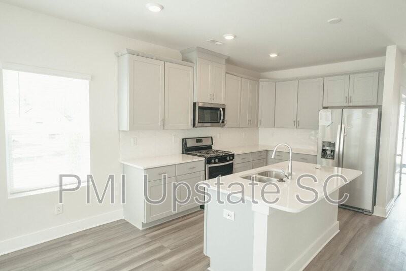 35 Galley Ln - Photo 4 of 35