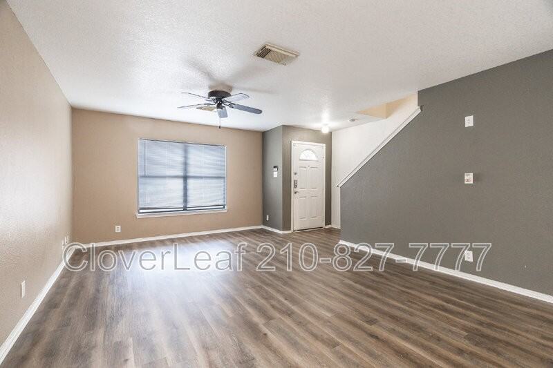 23 Caswell Cir - Photo 7 of 31