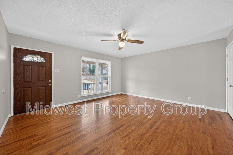 2244 Millvalley Dr - Photo 6 of 32