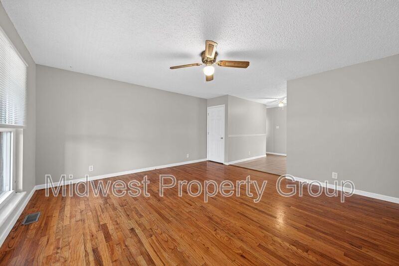 2244 Millvalley Dr - Photo 7 of 32