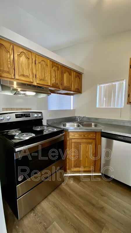 234 W Laguna St - Photo 5 of 15