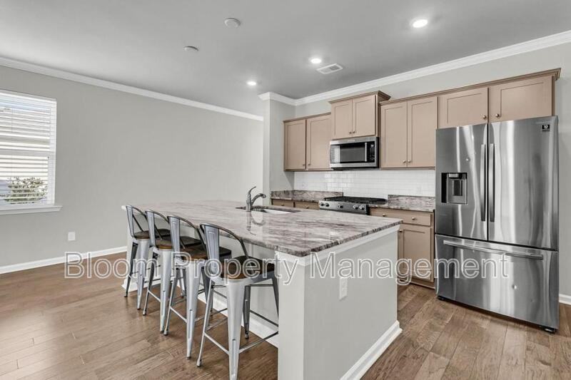 640 Chigwell Springs Ln - Photo 6 of 50