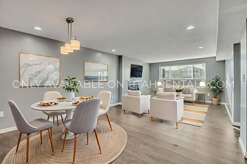 7011 S Ponderosa Dr #2 - Photo 2 of 21