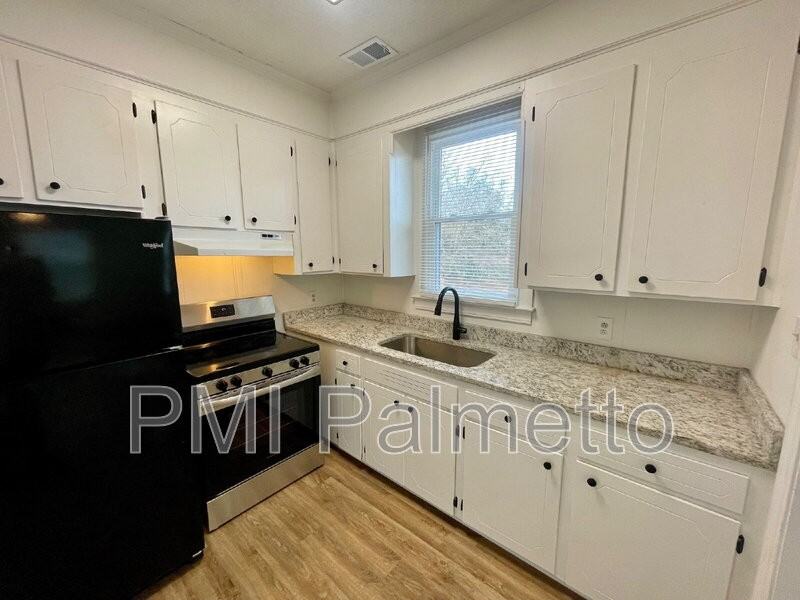 105 W High St #3 - Photo 6 of 16