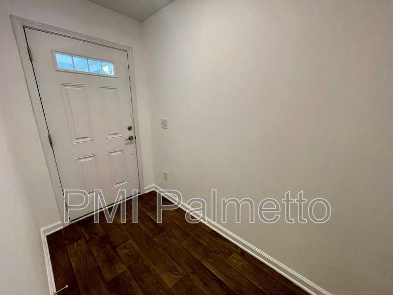 341 Liliana Dr - Photo 4 of 29