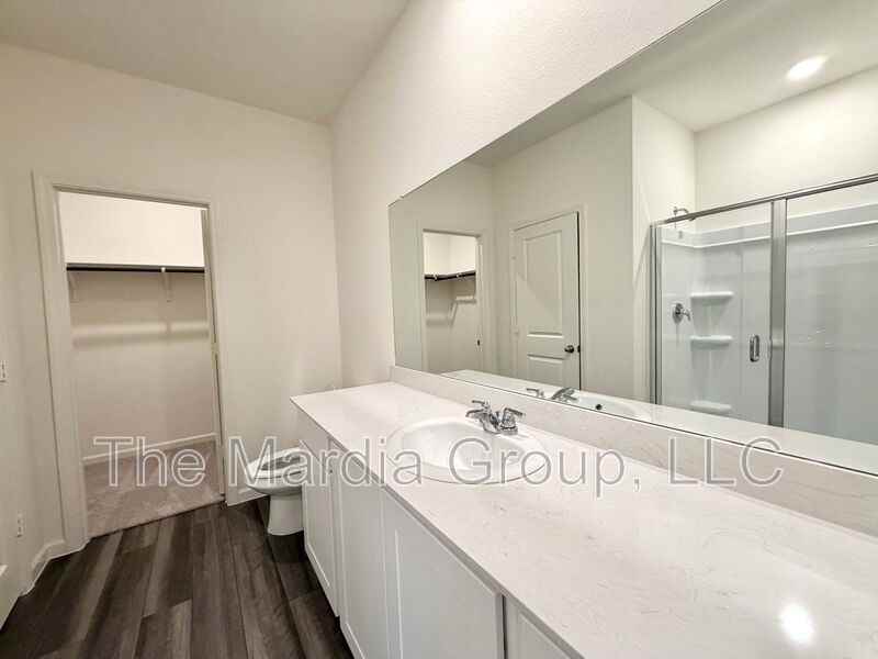 1229 Herring Dr - Photo 7 of 16