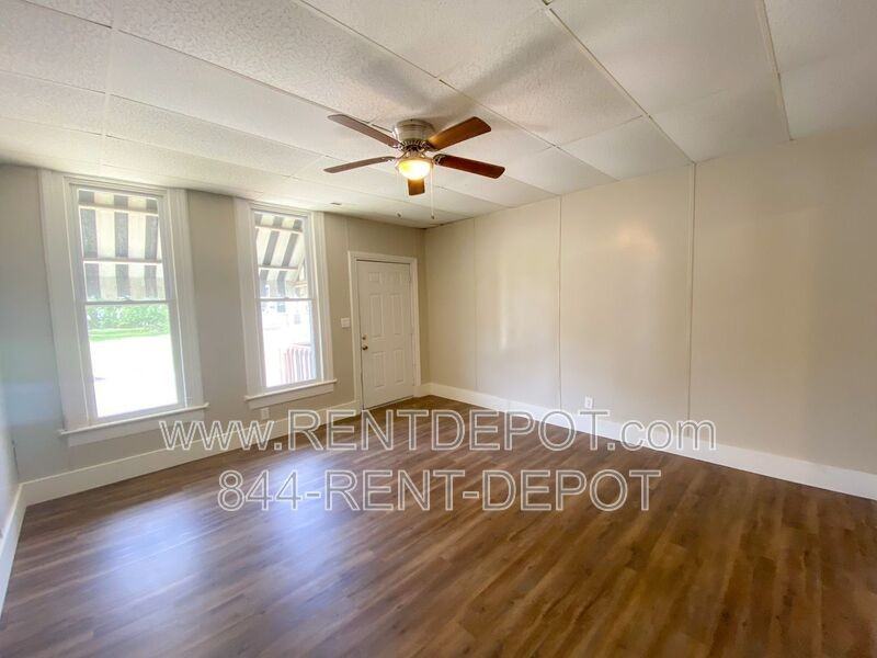 1019 N Garvin St - Photo 4 of 10