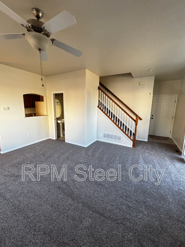 4149 Outlook Blvd #J - Photo 3 of 18