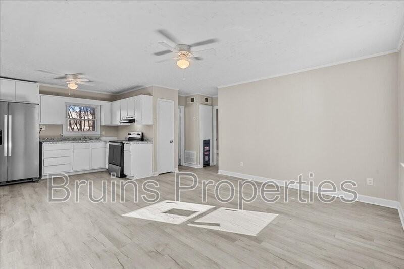 3134 Dillon Rd - Photo 4 of 28