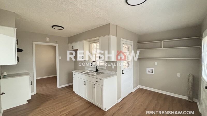 4807 Macon Rd - Photo 6 of 15