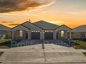 5104 Rose Garden Loop - Photo 1 of 1