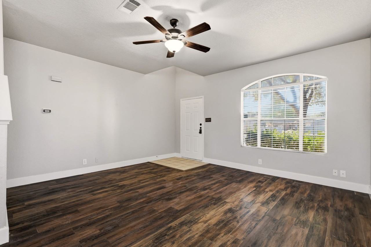 9103 Tezel Ct - Photo 2 of 29