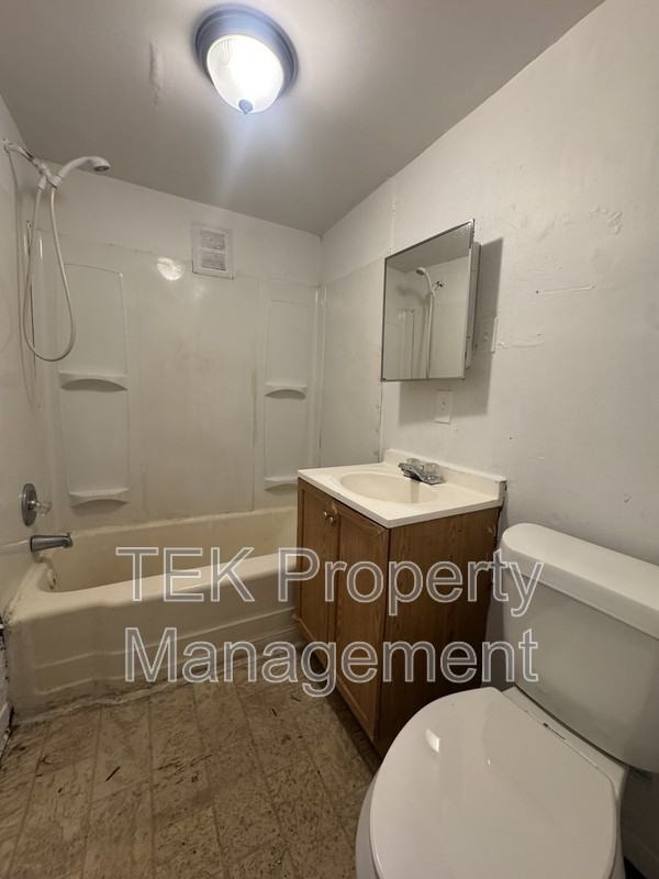 100 Weyl St #100 - Photo 7 of 7