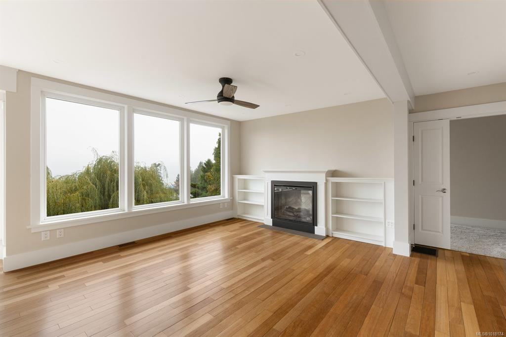 5055 Lochside Drive - Photo 2 of 27