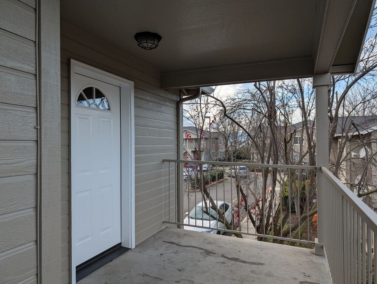 3161 Juniper Rdg #11 - Photo 2 of 25