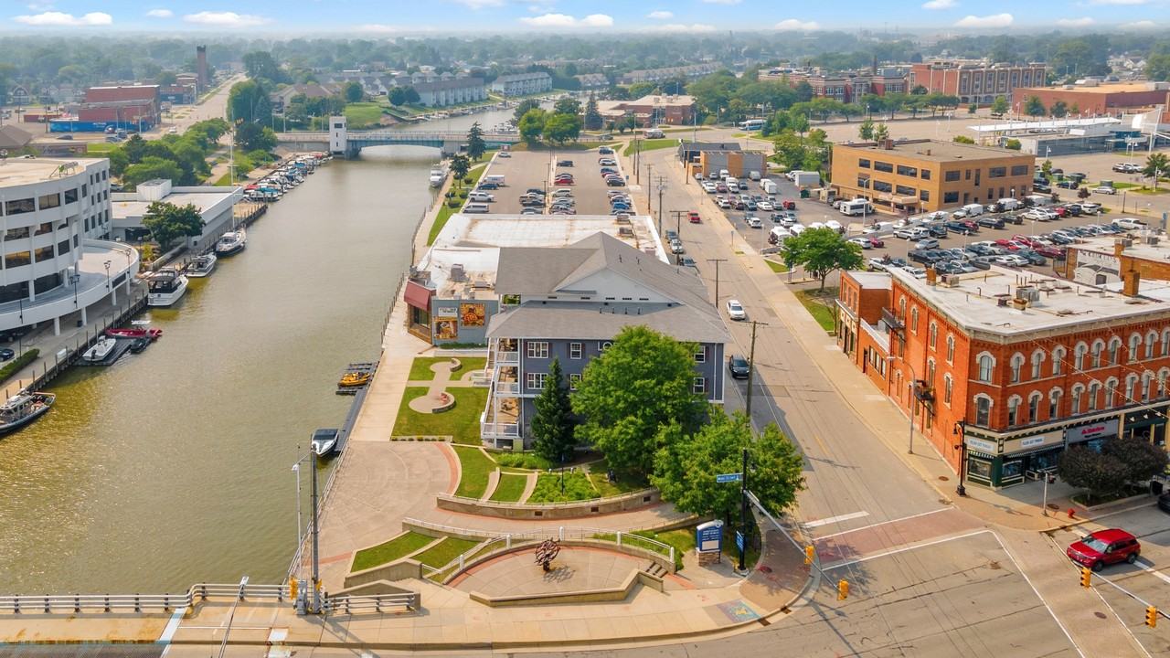 Lofts on Quay - Photo 5 of 50