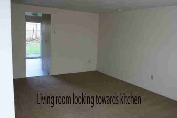 106 Crescent Drive TownHomes - Photo 5 of 10