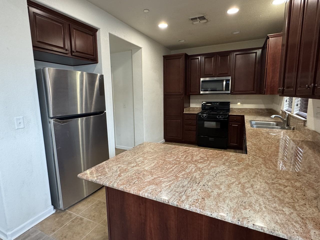 88 Sluice Way - Photo 3 of 6