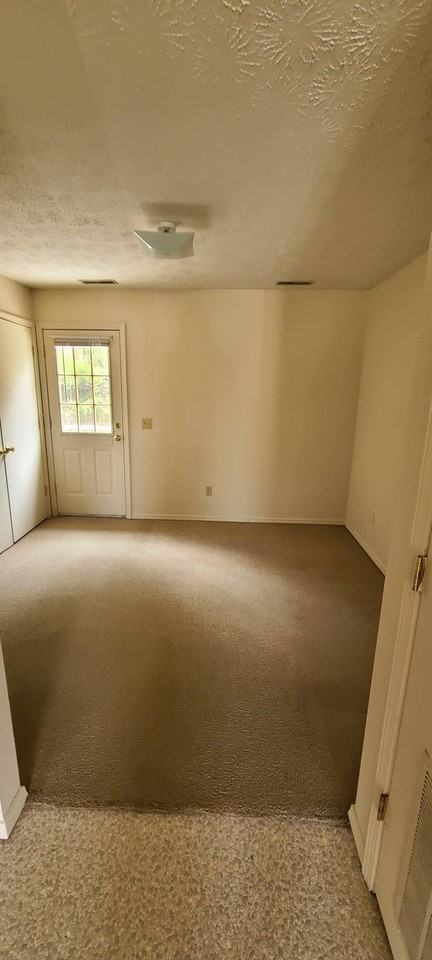 3100 Dodson Branch Rd - Photo 4 of 50