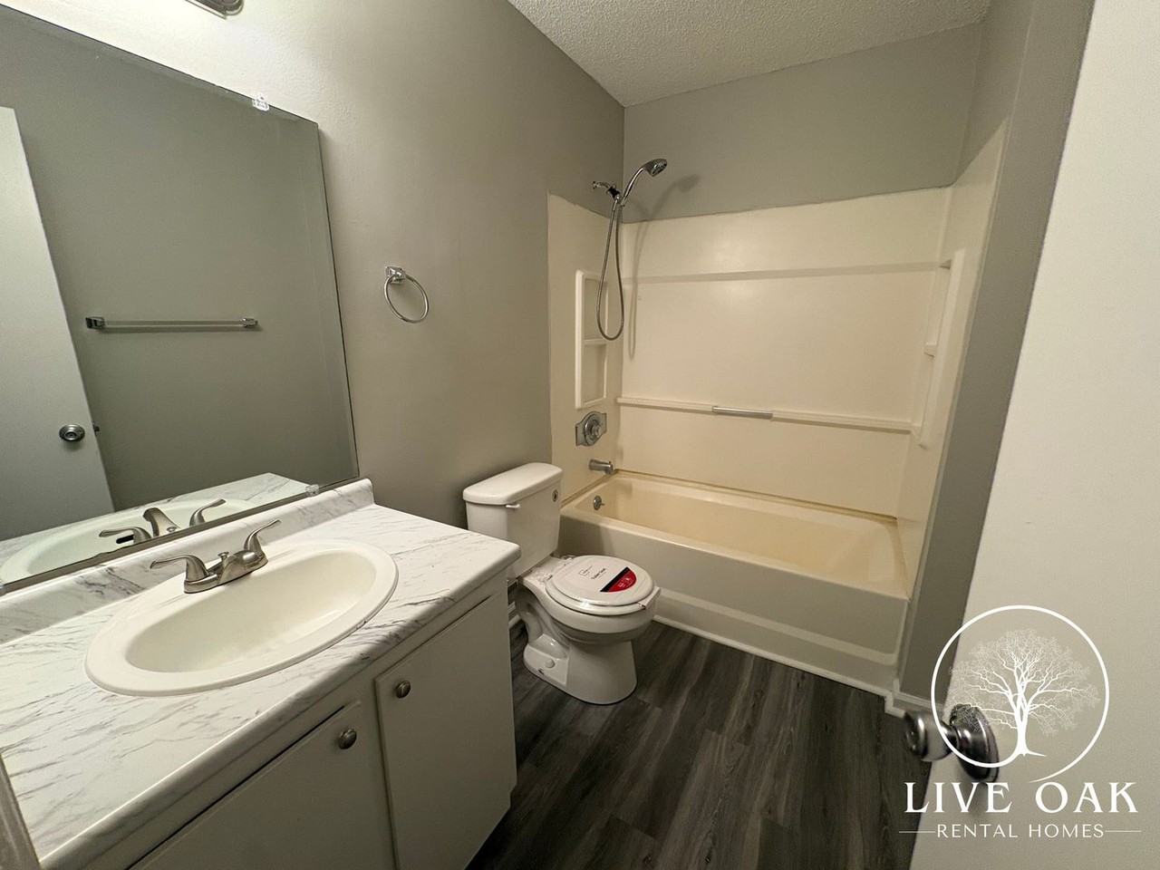 1308 Forest Lake Dr - Photo 6 of 8