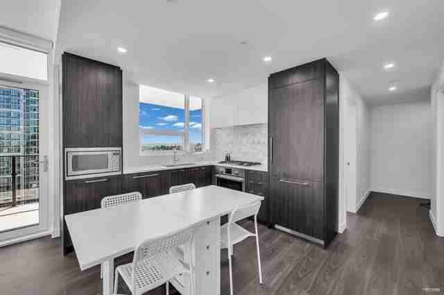 2425 Alpha Avenue #10th Floor - Photo 5 of 22