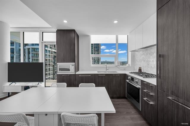 2425 Alpha Avenue #10th Floor - Photo 6 of 22