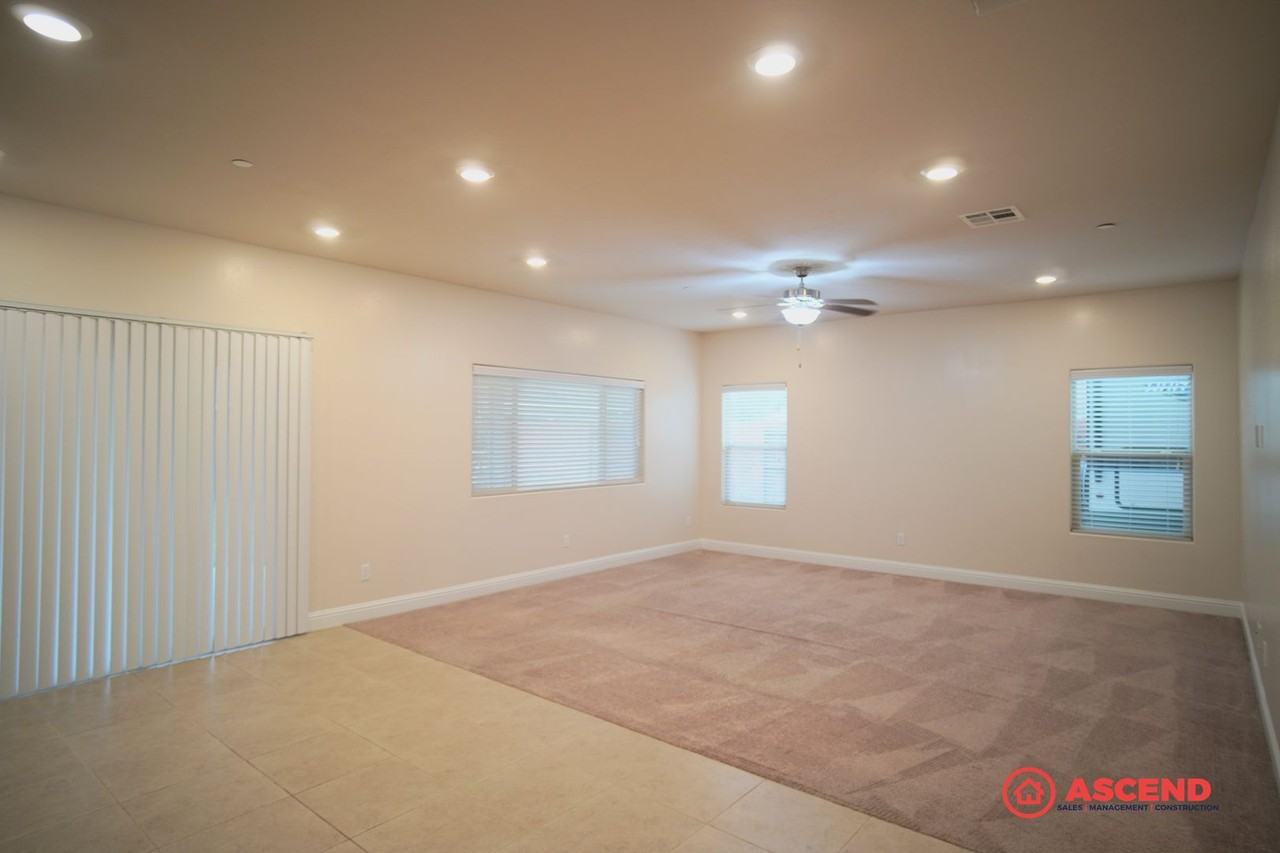 5419 Clarion Channel Ln - Photo 7 of 26