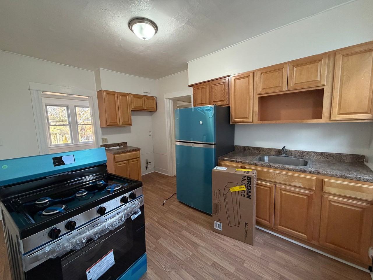 57 Maltby St - Photo 4 of 9