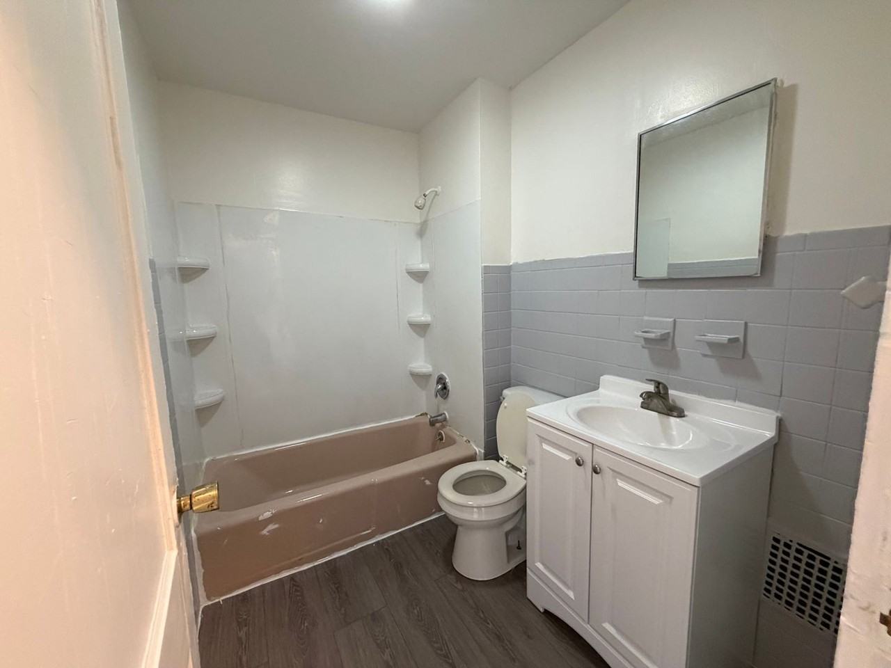 57 Maltby St - Photo 5 of 9