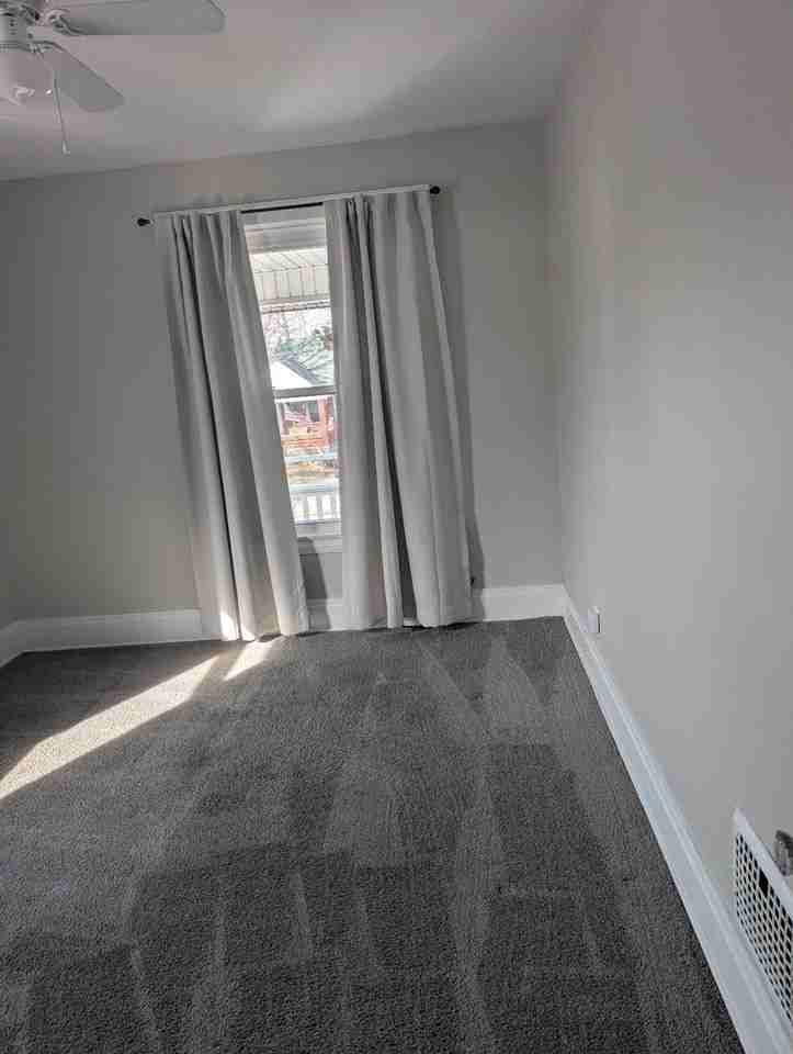 3307 Elizabeth St - Photo 4 of 15