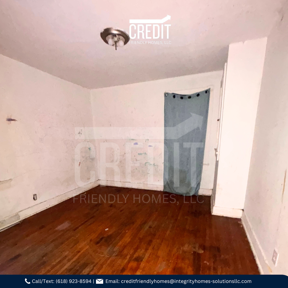 330 N 24th St - Photo 2 of 10