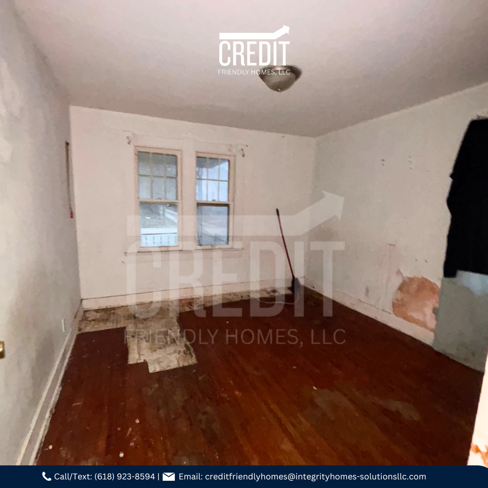 330 N 24th St - Photo 3 of 10