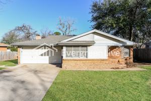 featured image of 7105 Robinhood Ln