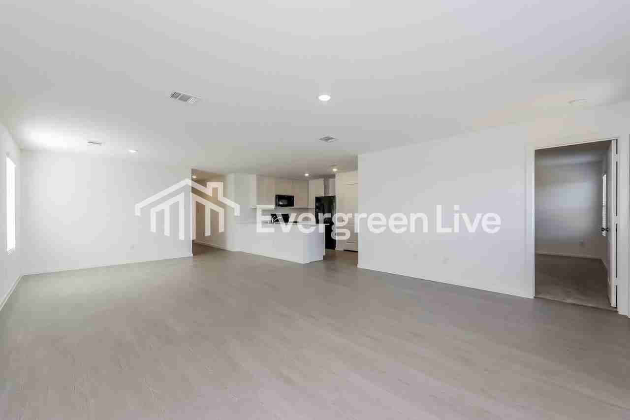 10017 Kudu Dr - Photo 2 of 15