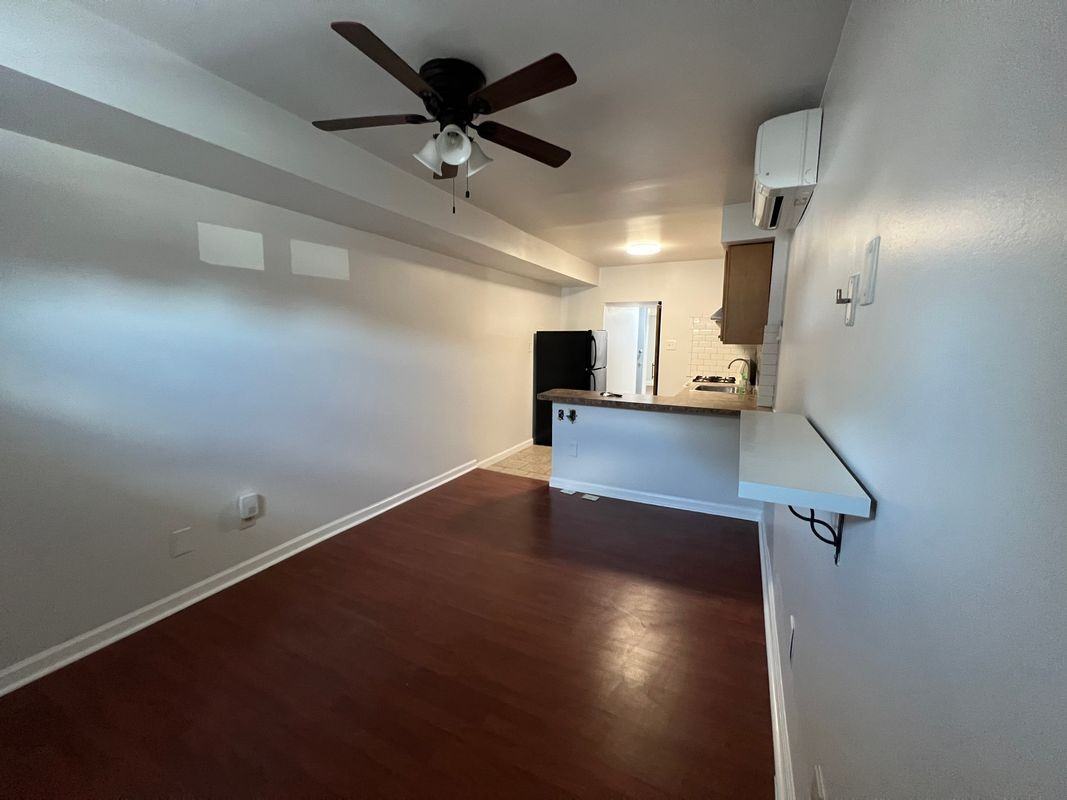 2828 Brighton Pl ##C - Photo 4 of 13