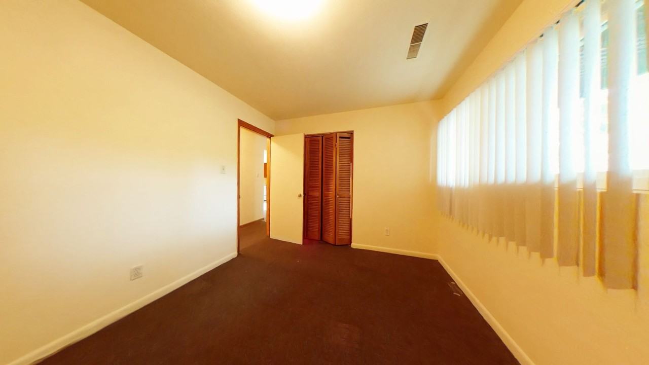 602 74th St - Photo 6 of 6