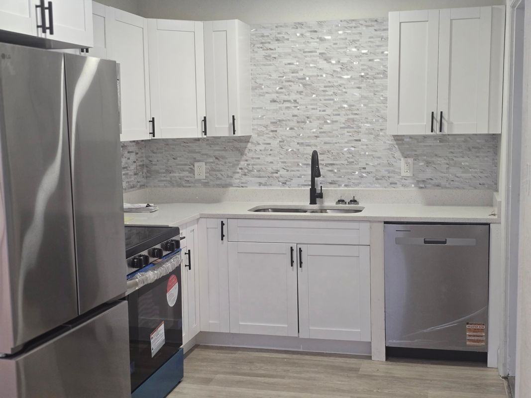 5708 Vernon Rd - Photo 3 of 8