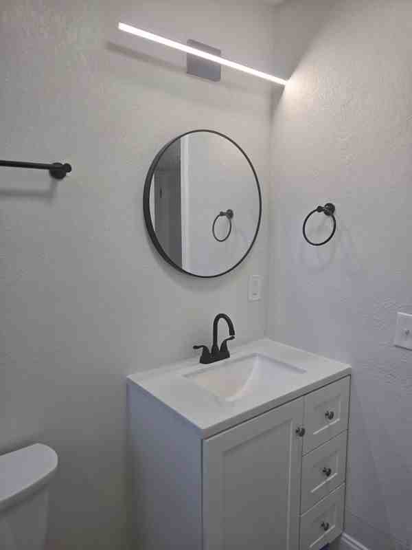 5708 Vernon Rd - Photo 6 of 8