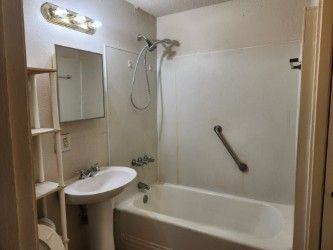 1631 Congress St - Photo 4 of 9