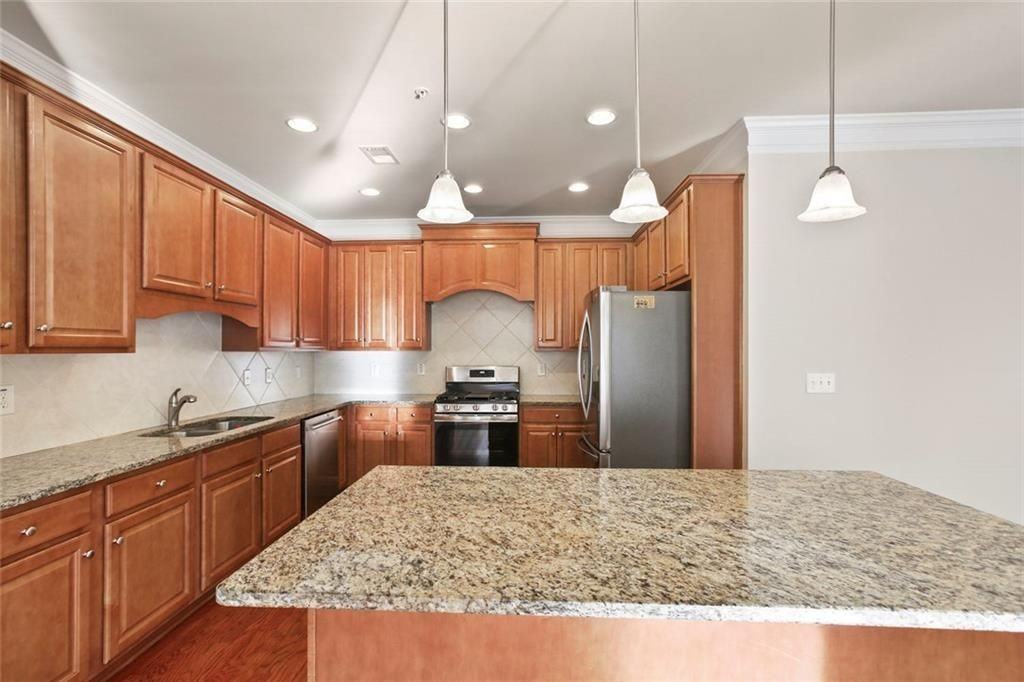 2530 Callaway Ct - Photo 7 of 17