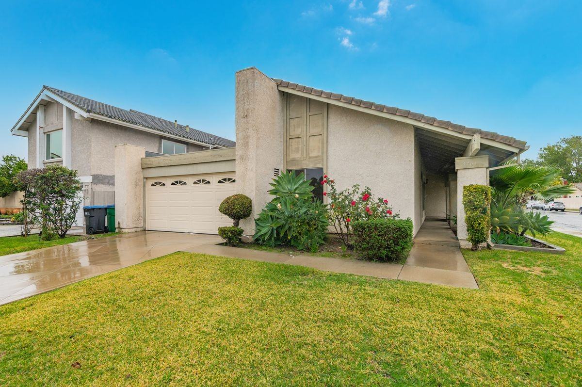 3701 Provincetown Ave - Photo 4 of 23