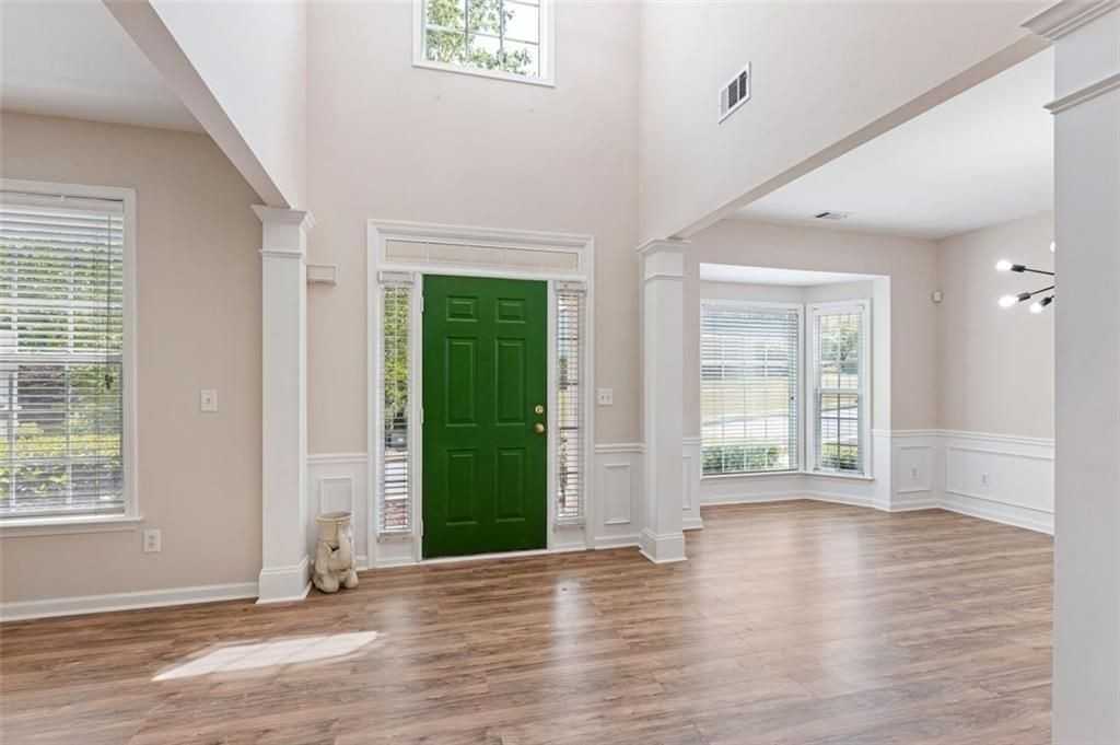 100 Hawnley Trce - Photo 2 of 16