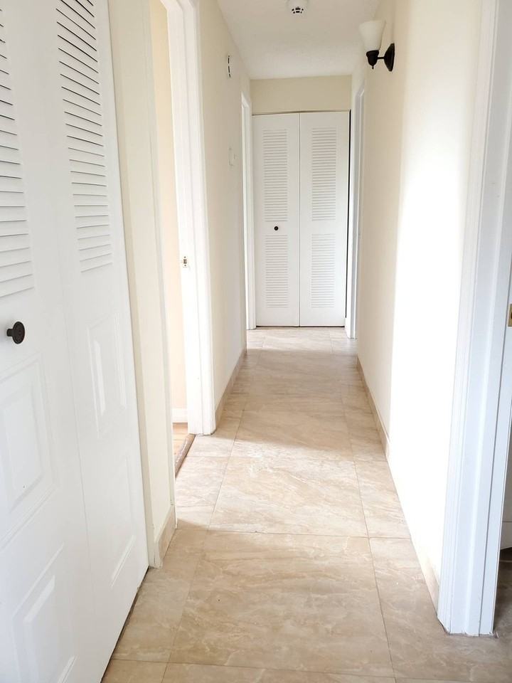 1734 Sw Carolina St - Photo 6 of 18