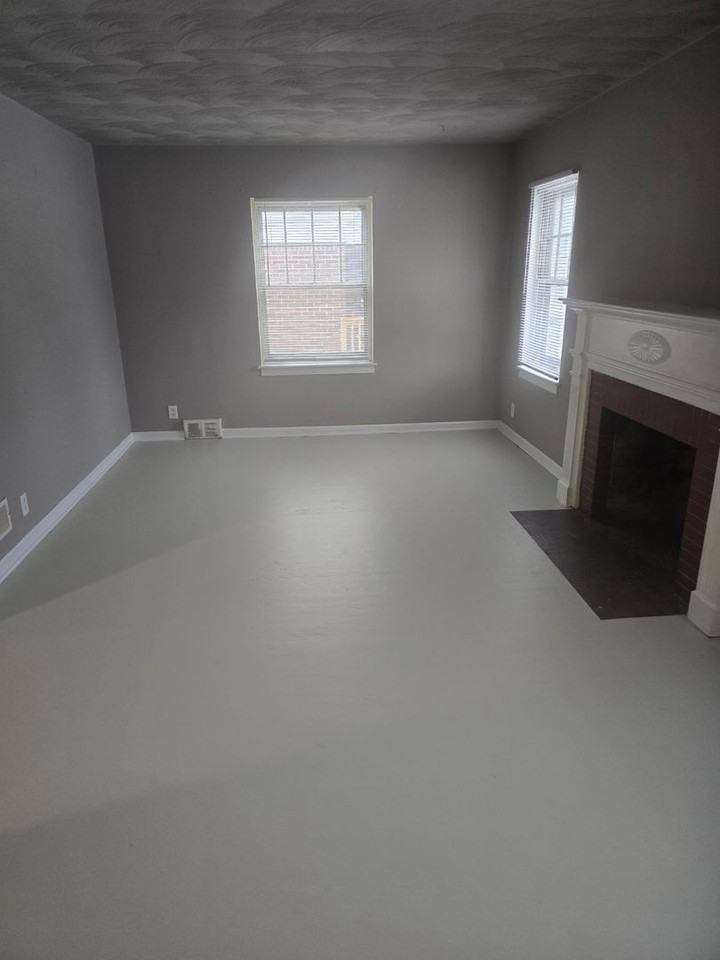 225 Taft Pl - Photo 3 of 19