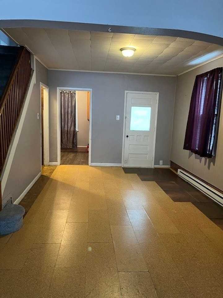 2 W Center St - Photo 3 of 17