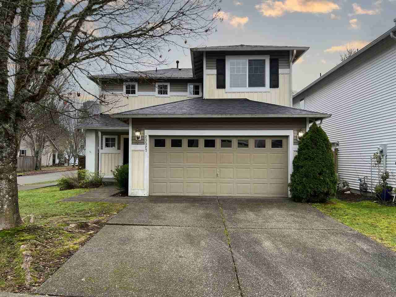 23527 Se 243rd St - Photo 2 of 49